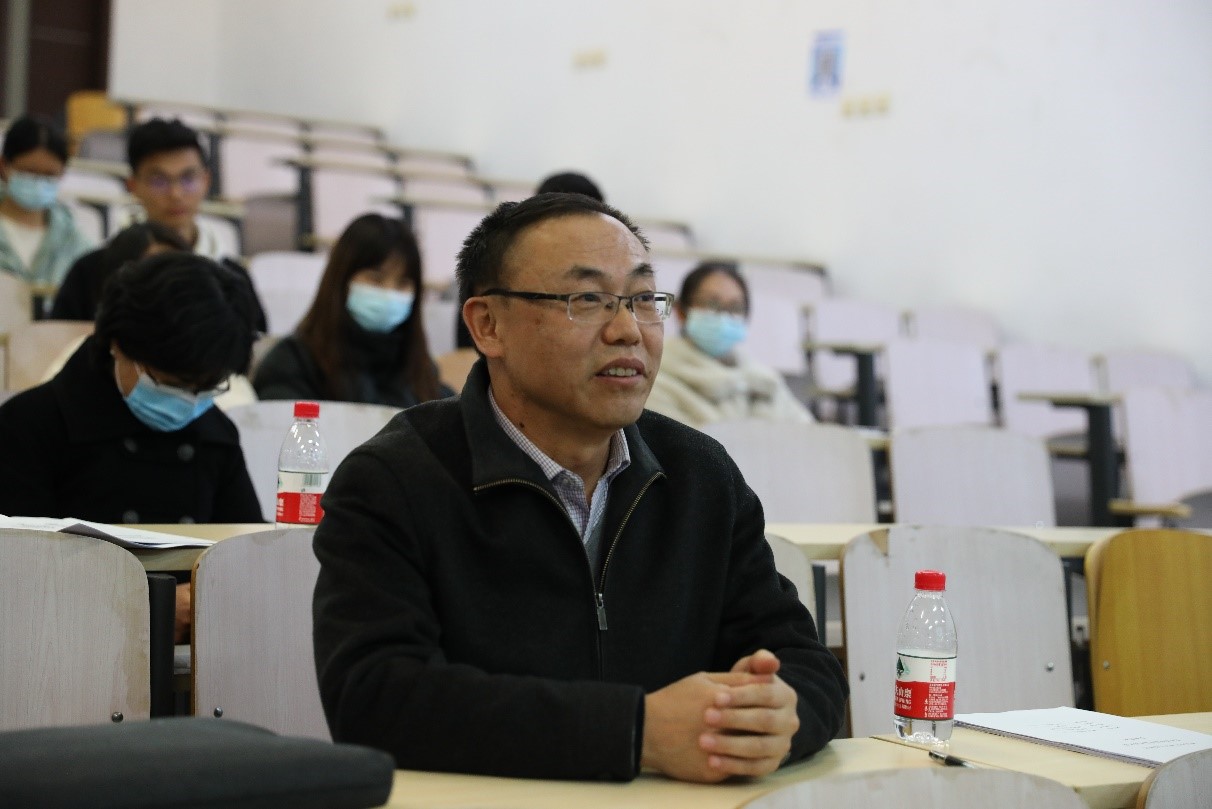 0ee656e6c56e47bda95f9b7c6d033e28.jpg 14.jpg