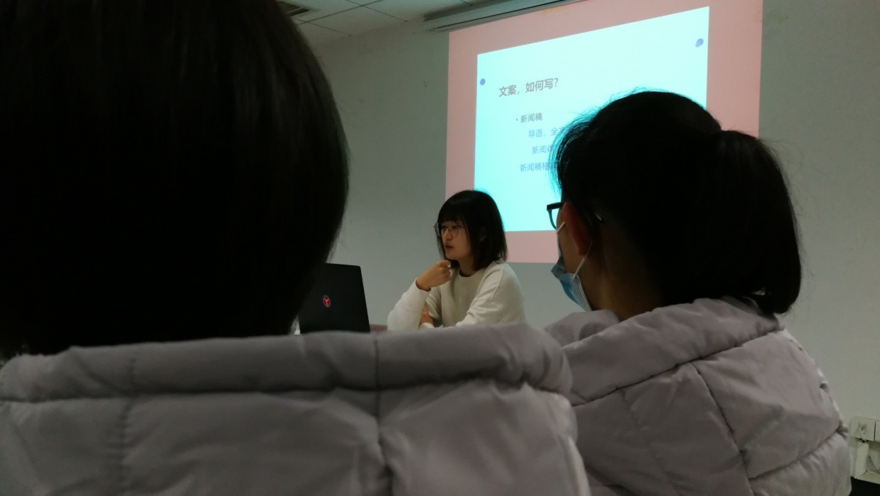 8d953e03a1ea471e86bc5507c30c9b6f.jpg 8d953e03a1ea471e86bc5507c30c9b6f.jpg