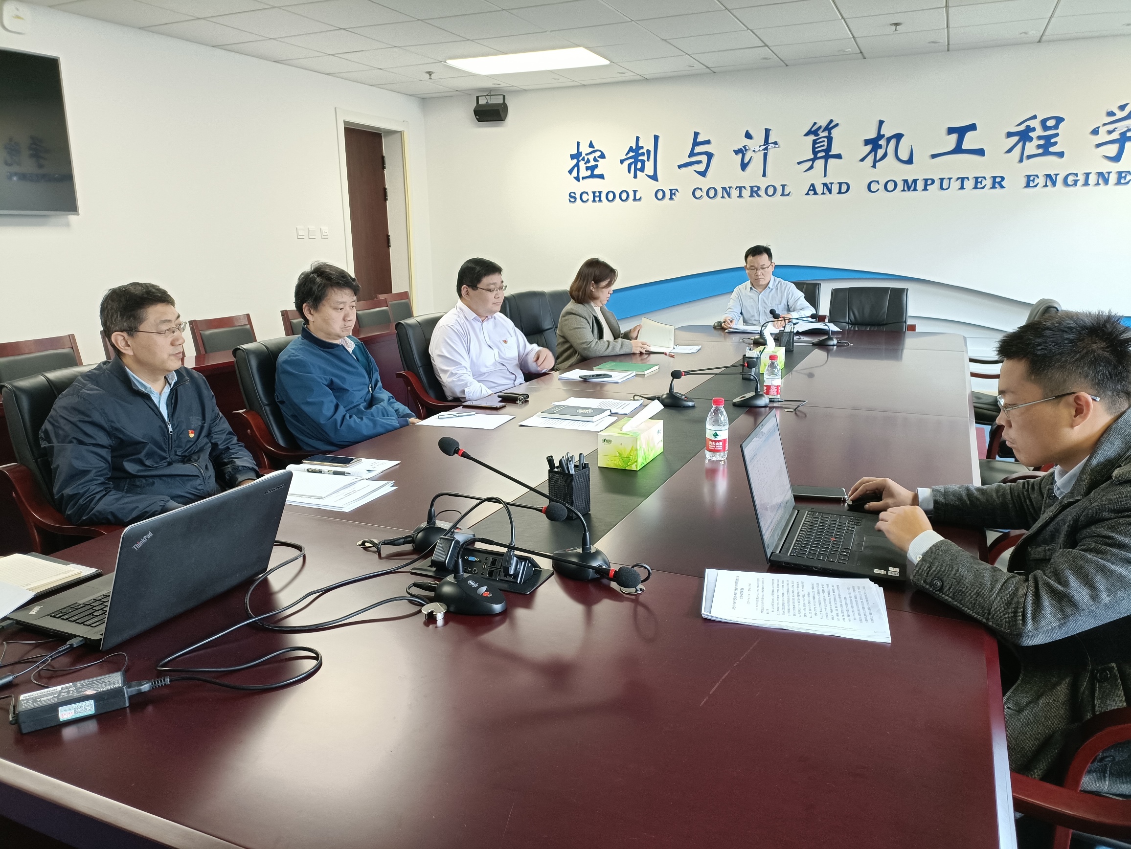 c62ee442dfc04c3798a74357137f6050.jpg c62ee442dfc04c3798a74357137f6050.jpg