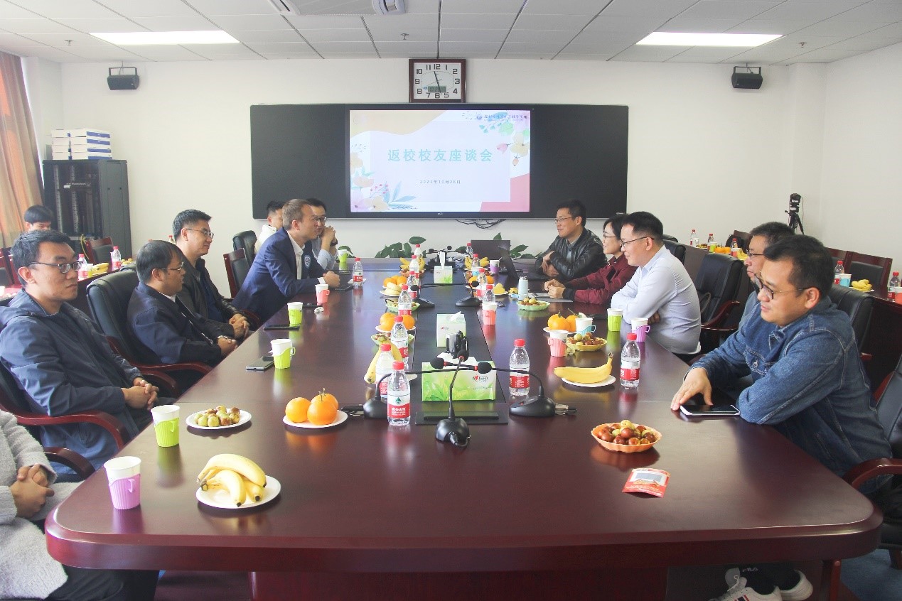 e25823e59433417aaac5328782298bbc.jpg ?? ?.jpg